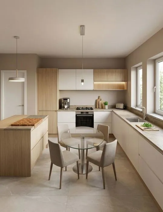 Cucina funzionale con isola e finiture in legno naturale